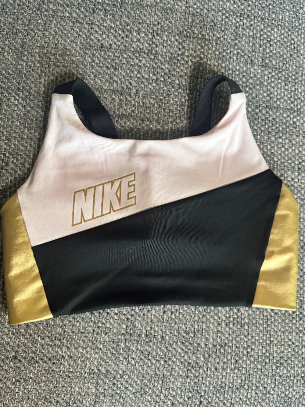 Nike Swoosh Women's Metallic Logo Sports Bra